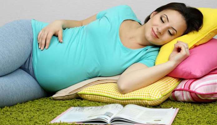 गर्भावस्था में सोने का सही तरीका